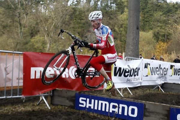 Klaas Vantornout (Sunweb-Revor) over the barriers in Plzen