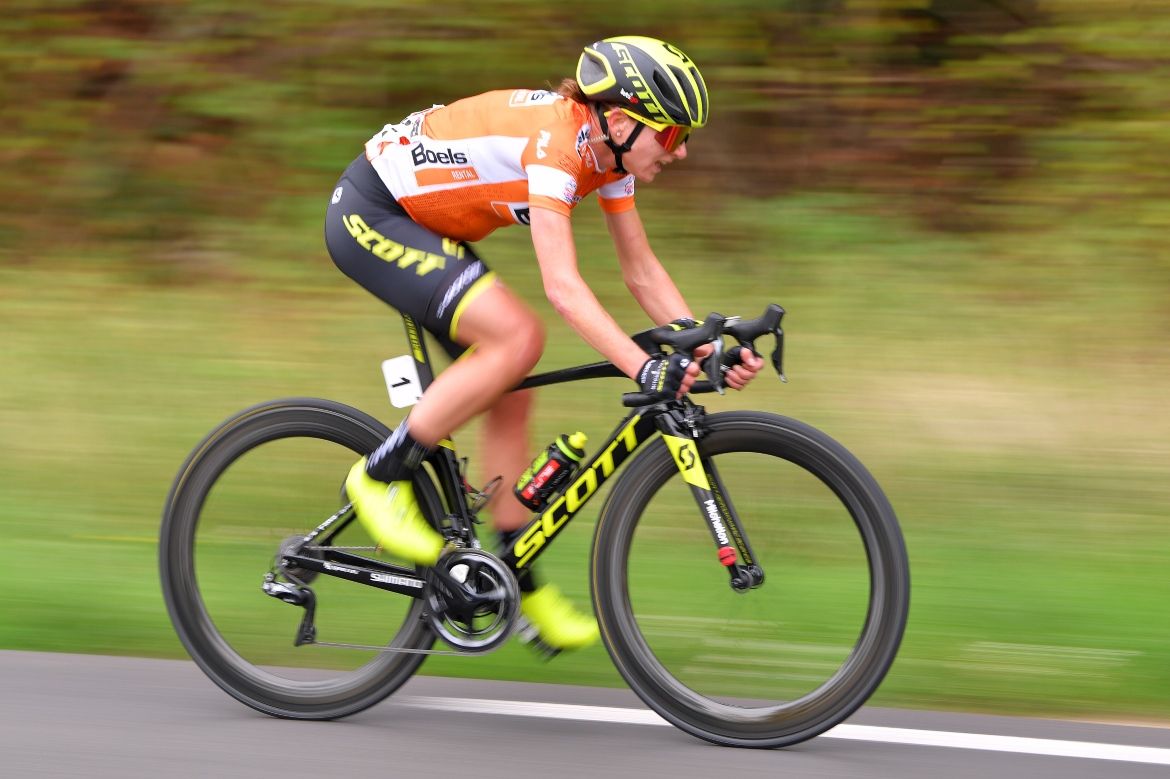 Annemiek van Vleuten (Mitchelton-Scott) on the attack