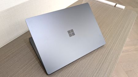 Surface Laptop Ultra