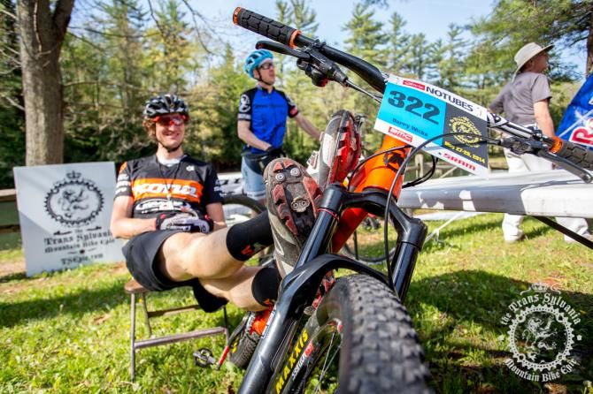 Barry Wicks relaxes before the beginning of Stage 2