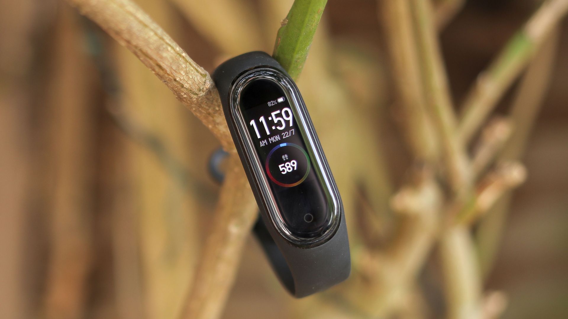 Xiaomi Mi Band 5 may be able to buy your morning coffee, unlike