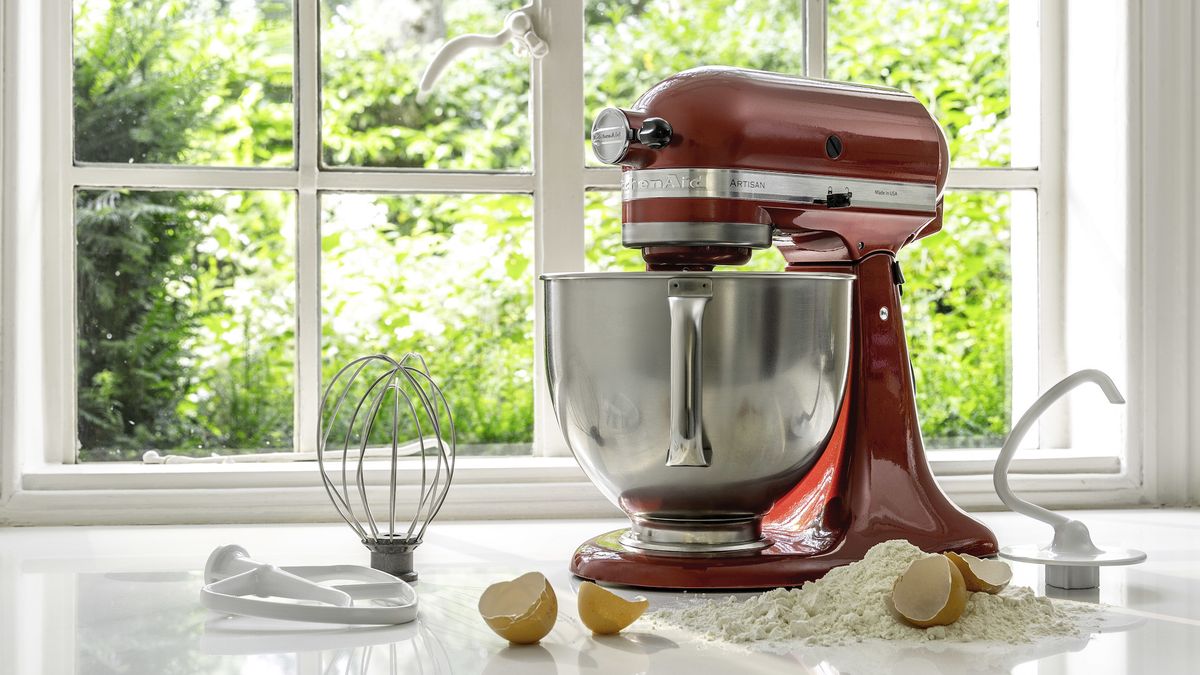 KitchenAid's Queen Of Hearts Collection Is Available To Pre-Order At Walmart