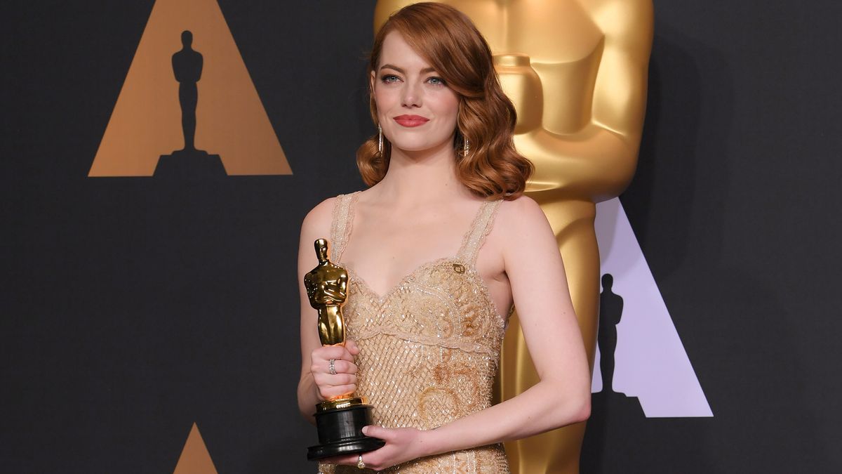 This is the Oscars connection between Emma Stone and Audrey Hepburn ...