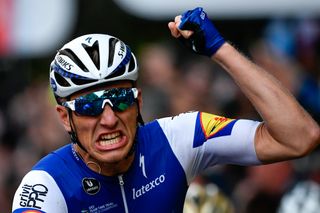 Marcel Kittel (Quick-Step Floors) wins stage 2 of the 2017 Tour de France