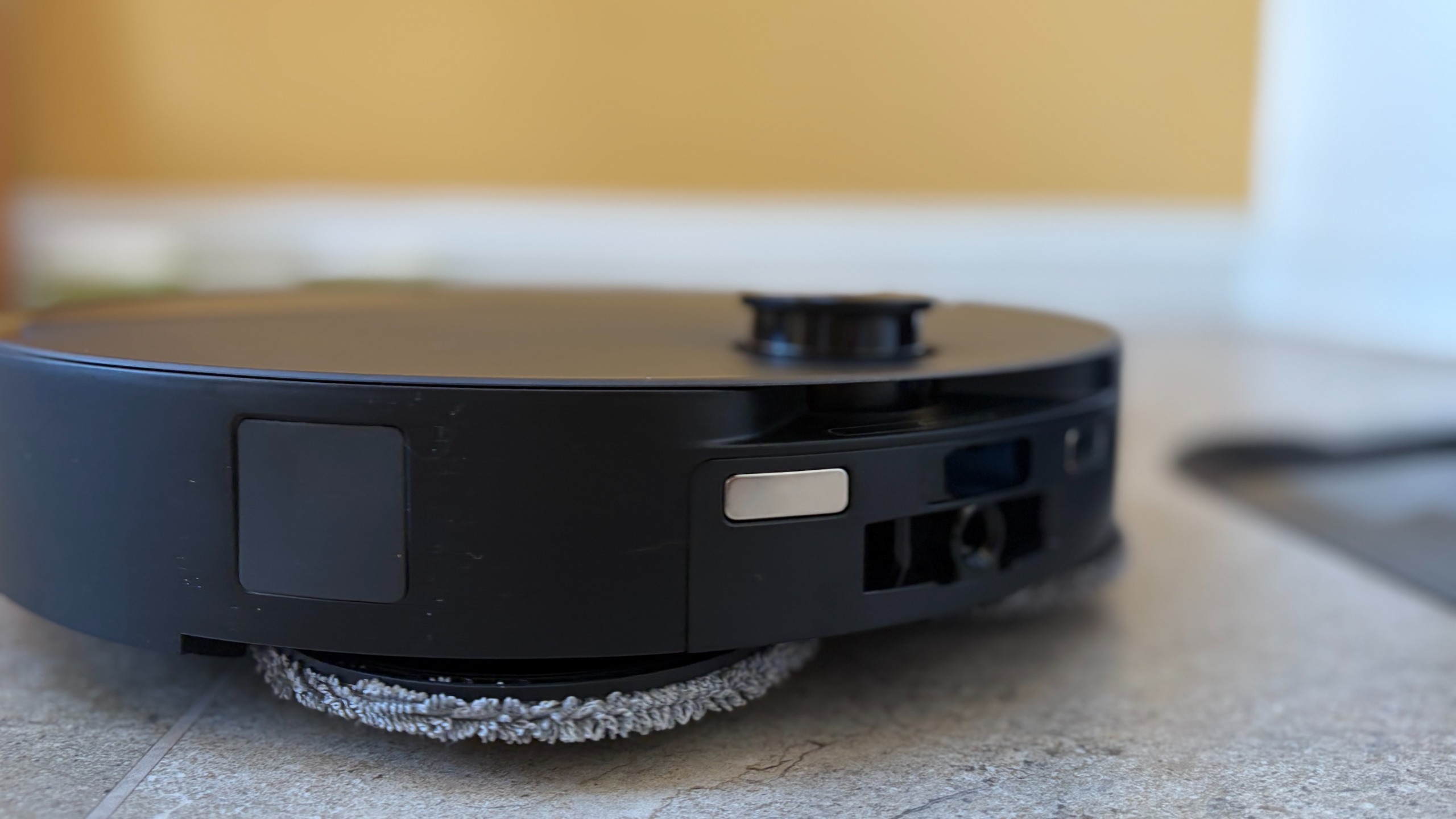 Roborock Saros 20 Neo