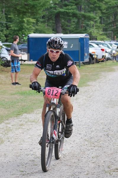 Ron Sanborn gets his fourth NUE Series win at the Hampshire 100
