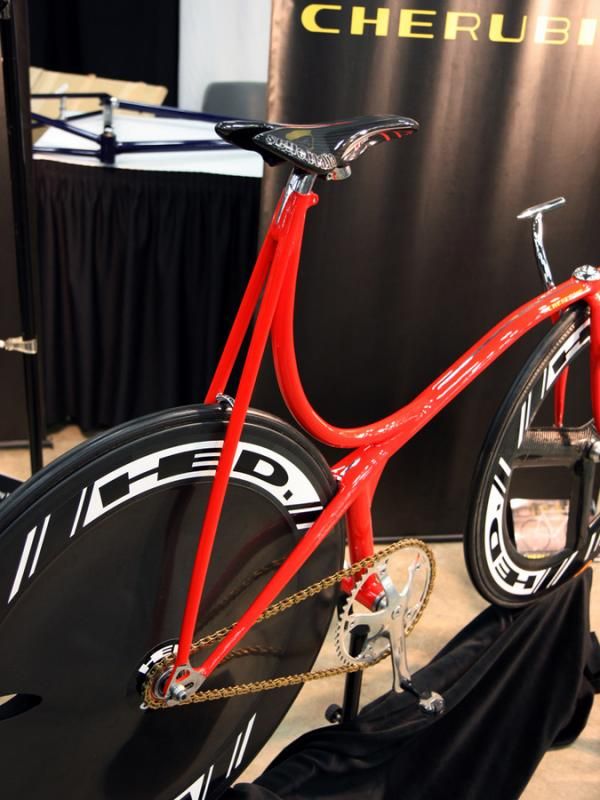Needless to say, this Cherubim design is not UCI-compliant.