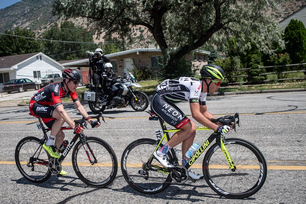 Daniel Eaton (Axeon) and Brent Bookwalter (BMC) attempt a breakaway.