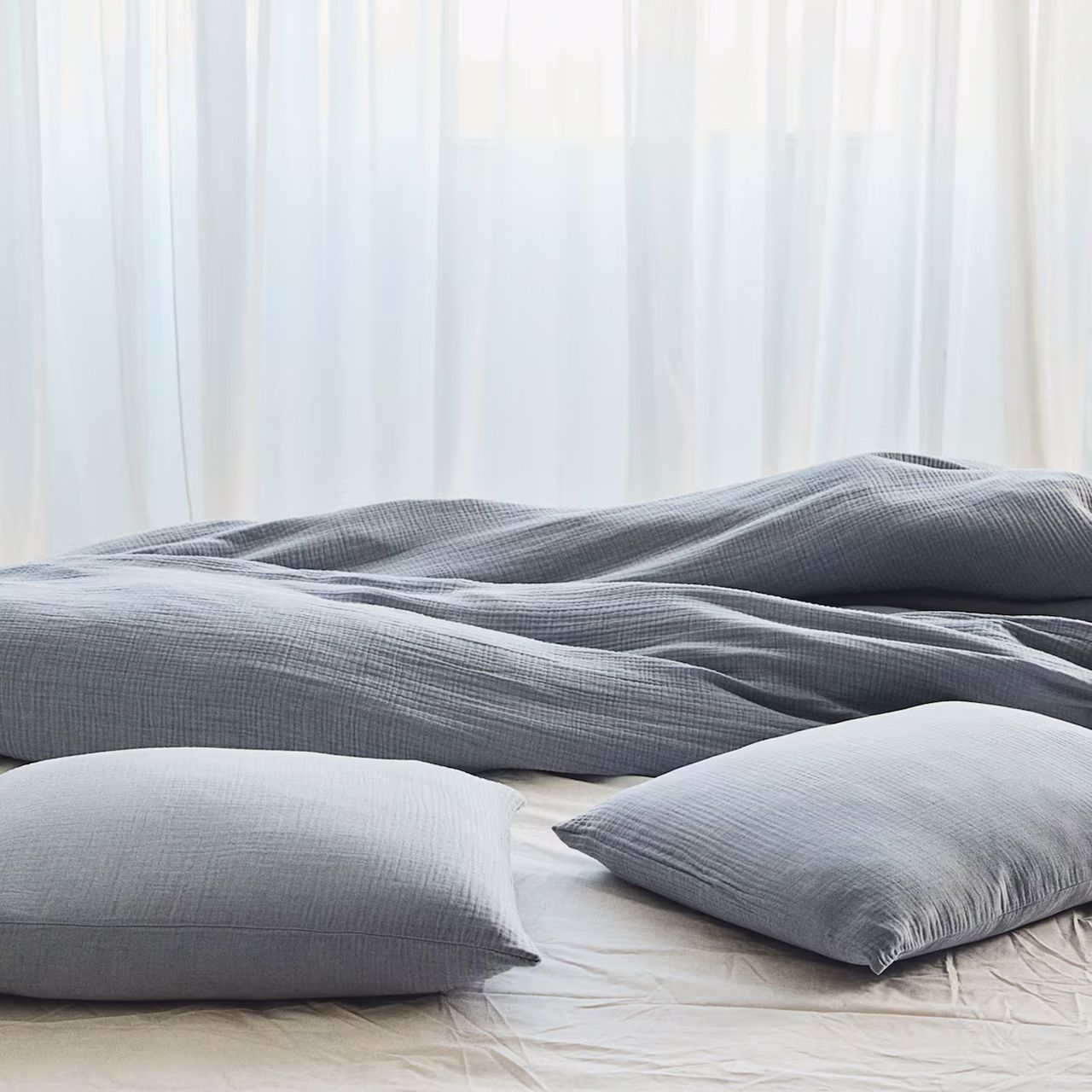 Maximalist bedding trends 2025: stripes, ruffles, and gingham | Ideal Home