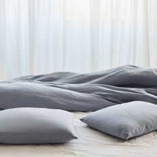 H&M pale blue muslin bedding