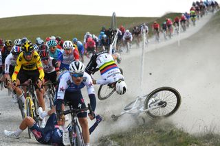 A gust of wind took out several riders in the 2022 Strade Bianche
