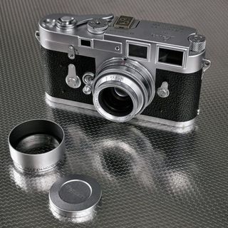 Thypoch Eureka 50mm f/2 lens on a Leica camera