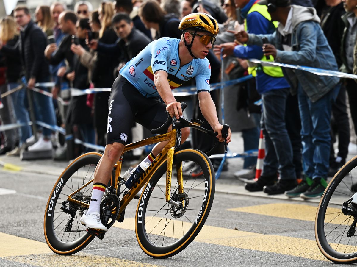 Evenepoel competing for Belgium at the World Championships in Zurich