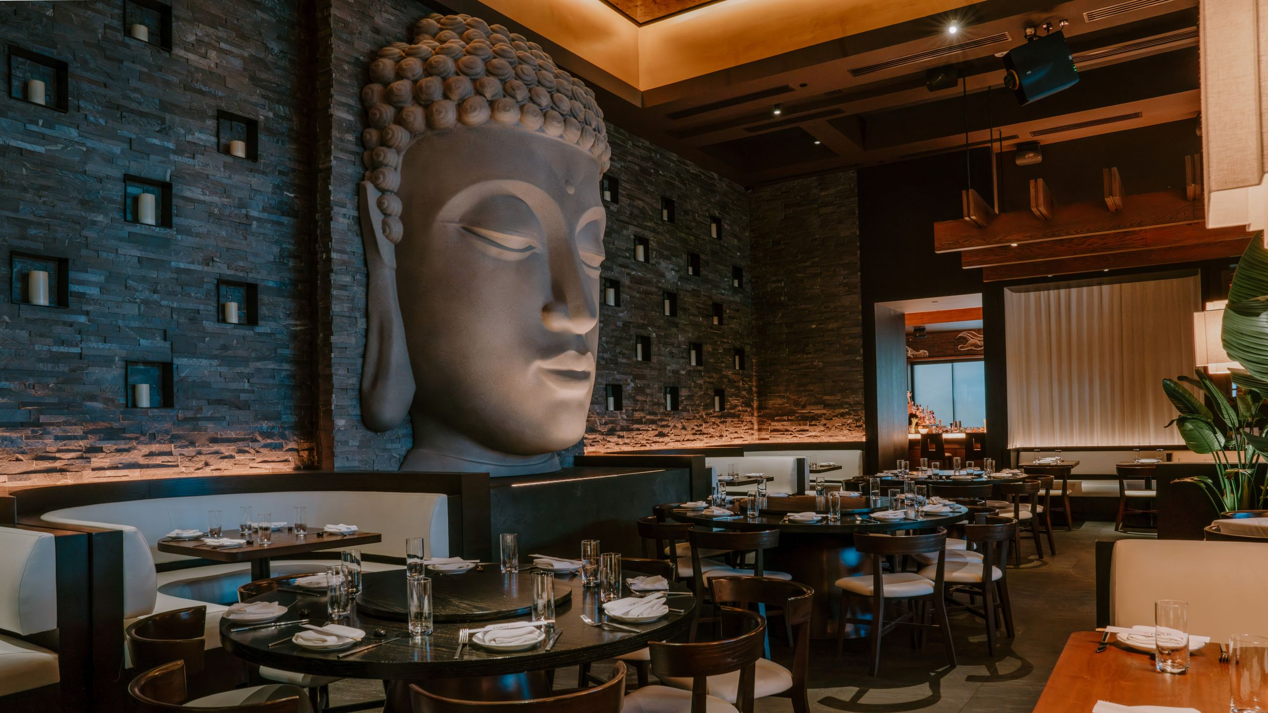 Video Case Study: A Vegas Feel in South Florida without the Vegas Budget