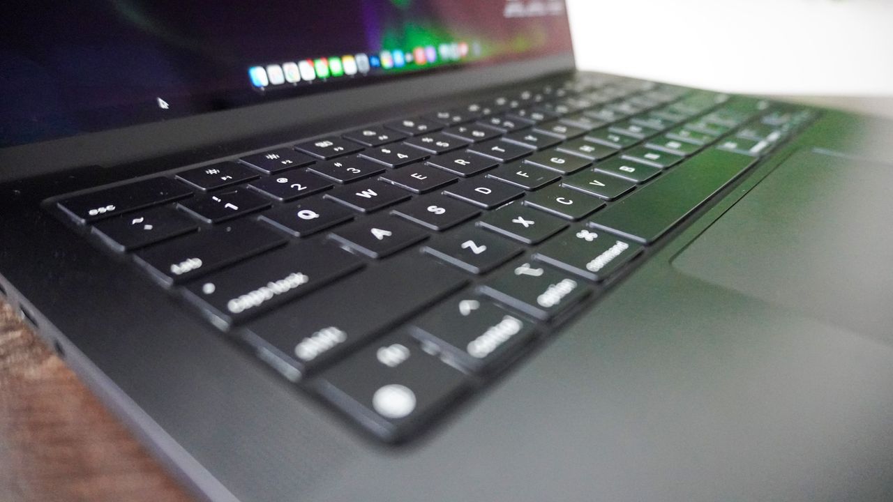 M3 Pro MacBook Pro (14-inch)