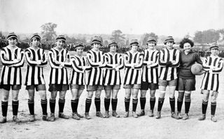 Dick, Kerr Ladies pictured during their 1922 tour of Canada and the USA