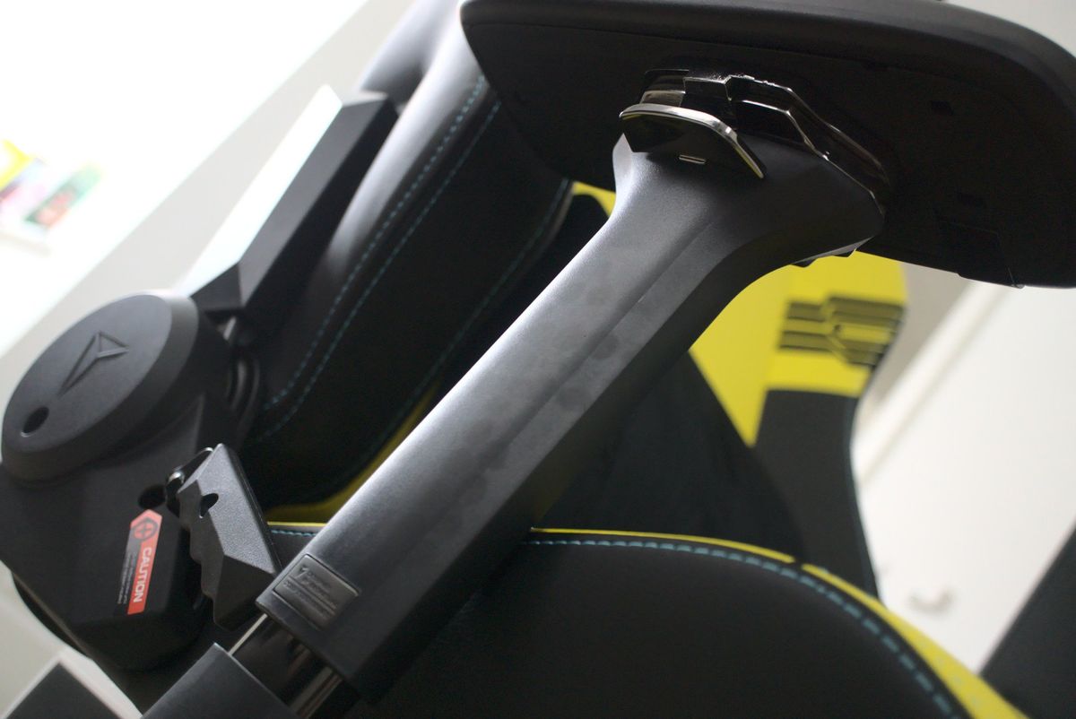 Secretlab Cyberpunk 2077 Edition