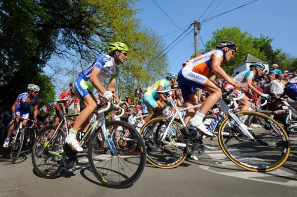 Ivan Basso (Liquigas Cannondale) and Robert Gesink (Rabobank)