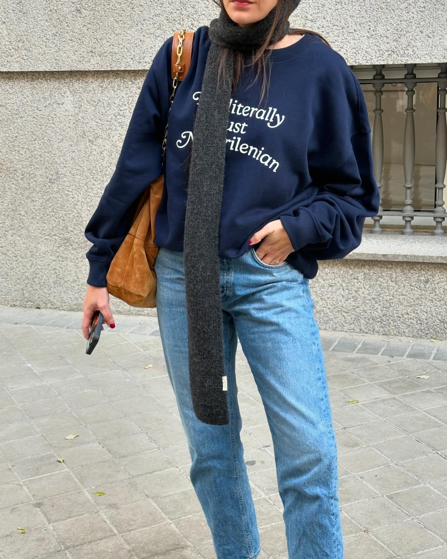 Sweater street style