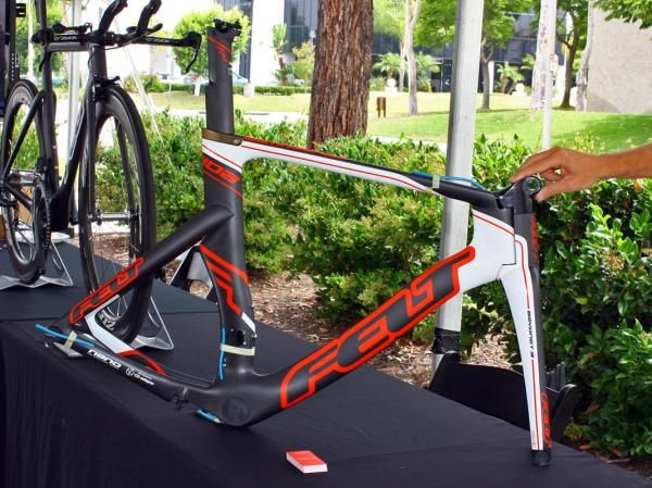 Felt will offer its new DA in either a team-spec complete bike or a bare frameset module.