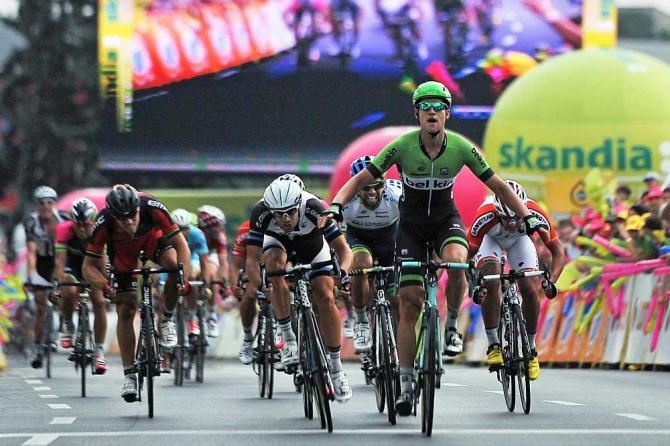 Theo Bos (Belkin) celebrates his win in stage 3 of Tour of Poland