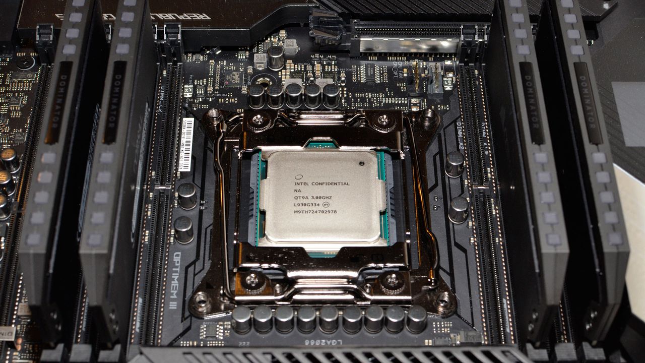 Core i9-10980XE CPU and motherboard