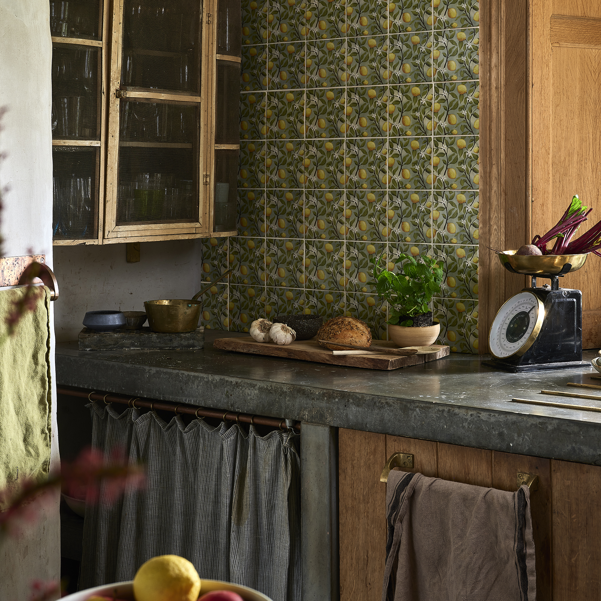 Kitchen with floral tiles from ca pietra
