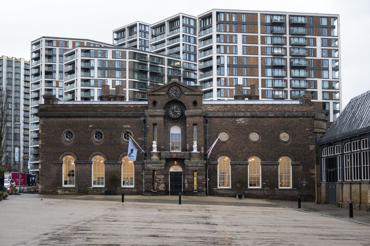 Royal Military Academy building in Woolwich, taken on the Leica SL3-S with a Leica Summilux SL 50mm f/1.4 Asph lens