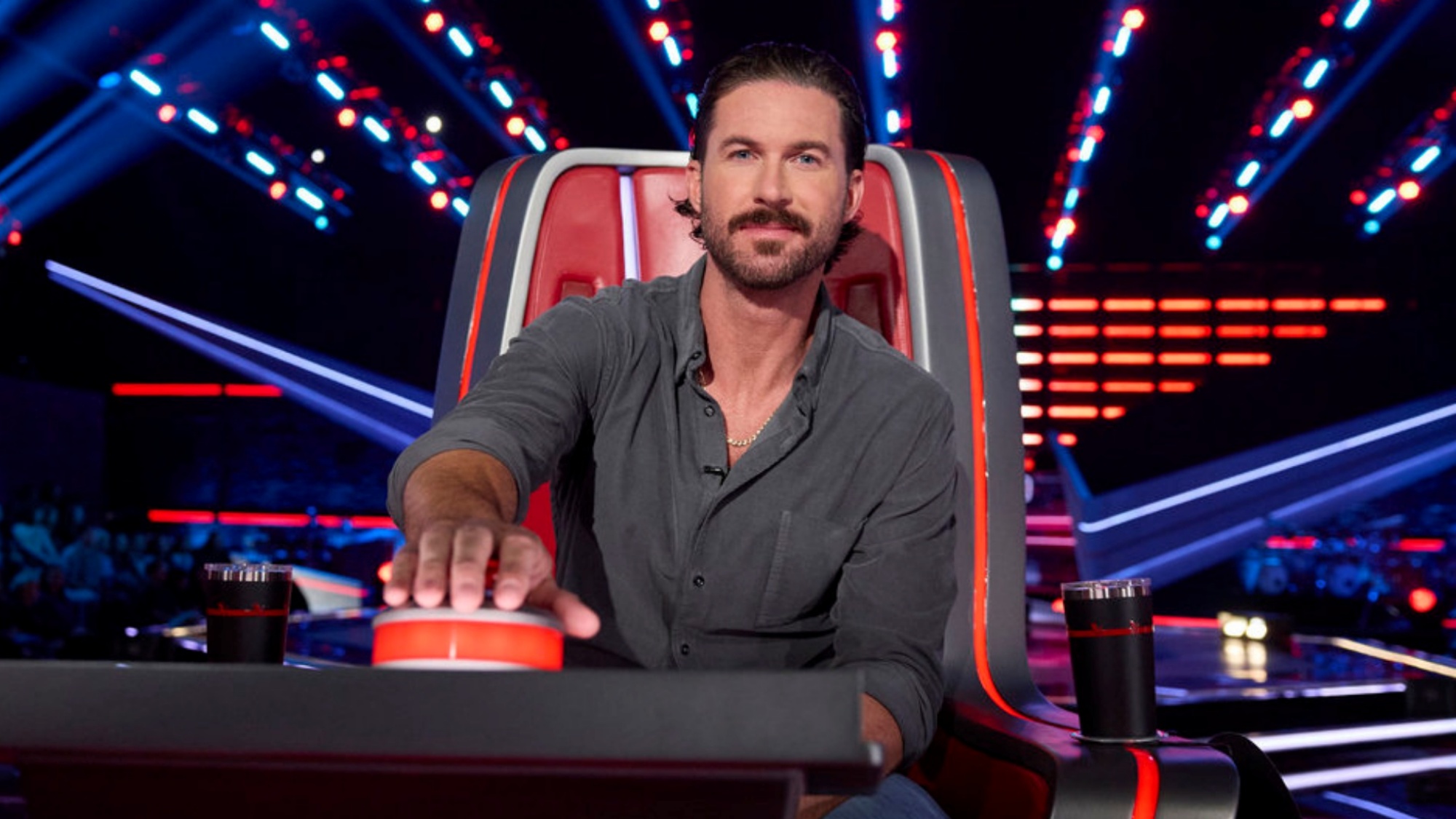 The Voice judge Riley Green ready to push the button to turn his chair on Season 30.