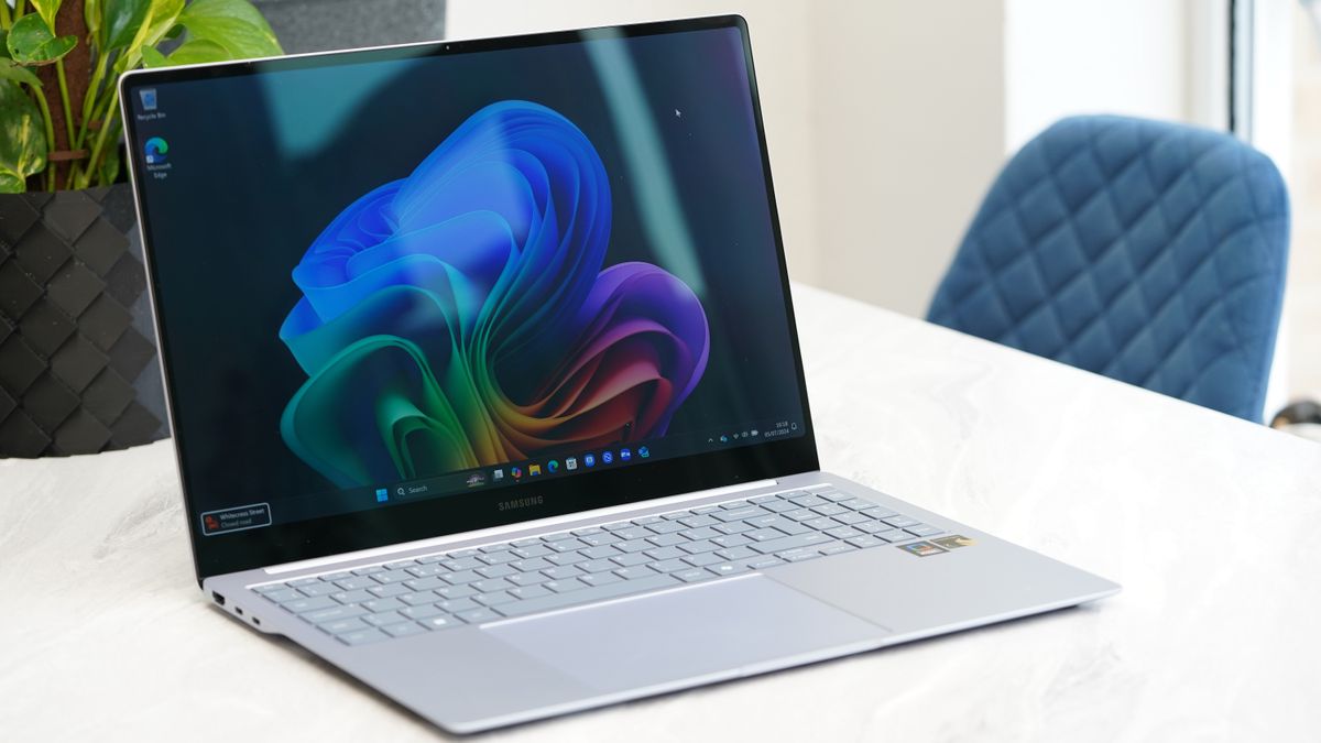 Samsung Galaxy Book4 Edge hands-on review: early signs of a game ...