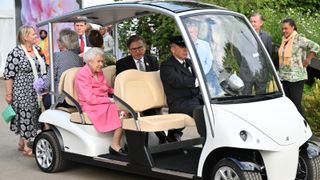 Queen Elizabeth II is given a tour by Keith Weed, President of the Royal Horticultural Society during a visit to The Chelsea Flower Show 2022