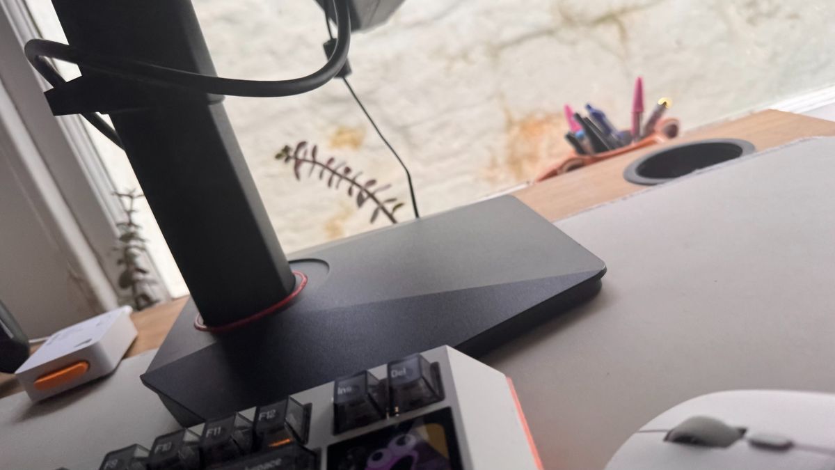 Koorui G2741L gaming monitor