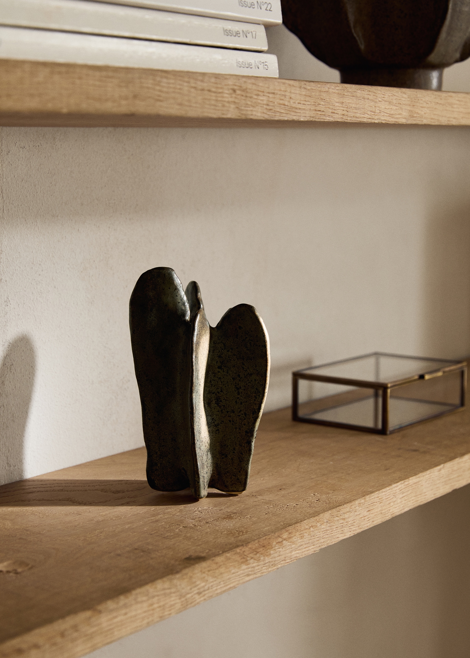 Organic Stoneware Vase - Home | Mango United Kingdom