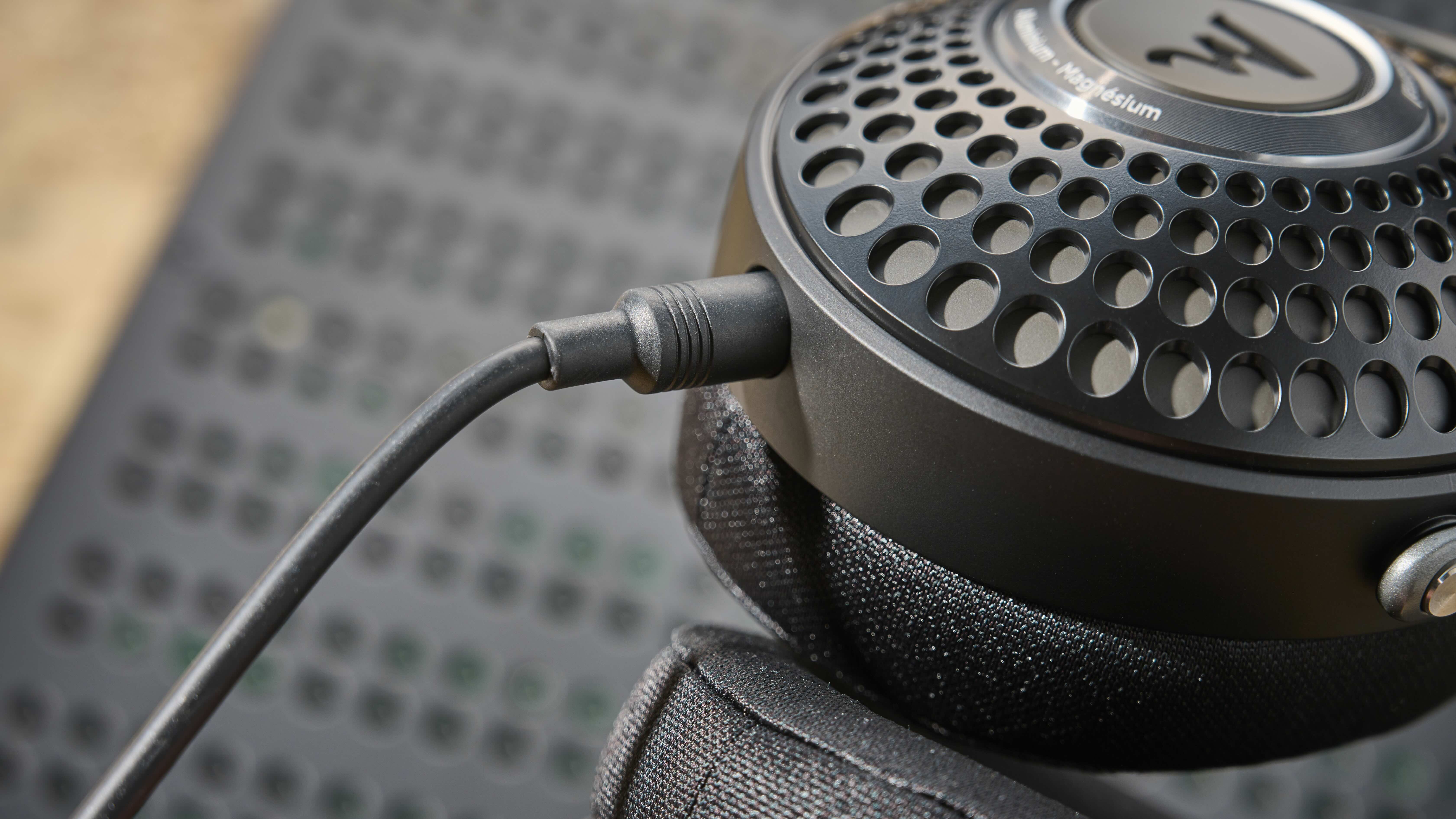 Focal Lensys Professional