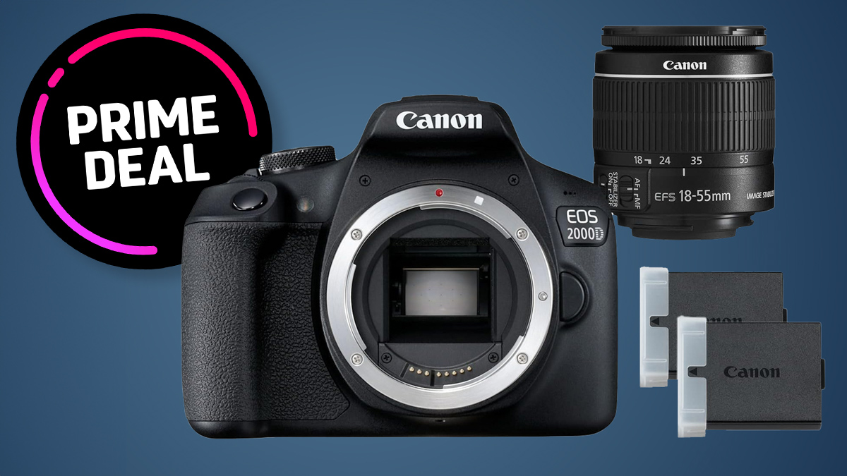 Canon EOS 2000D bundle deal
