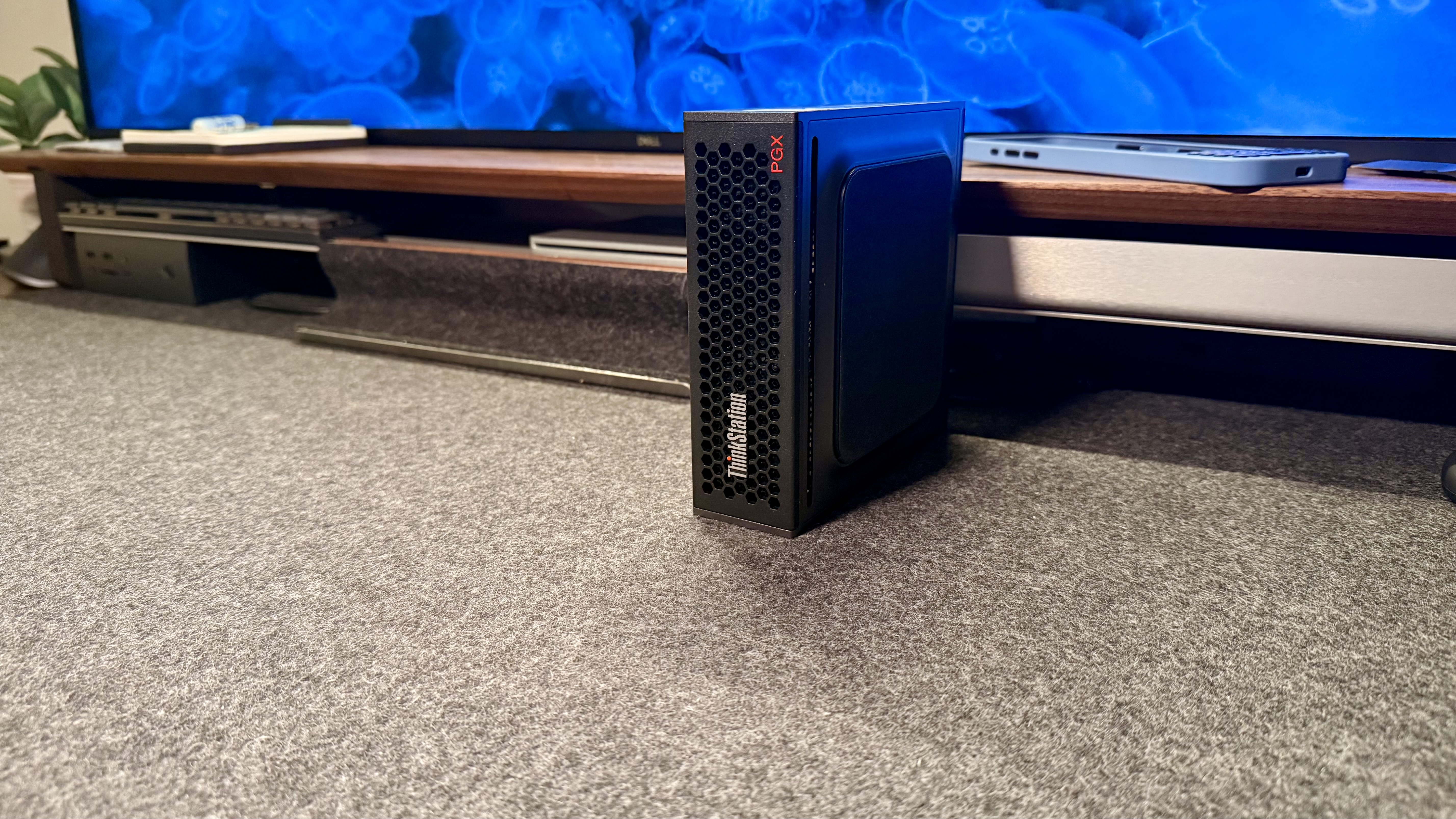 lenovo | Thinkstation PGX