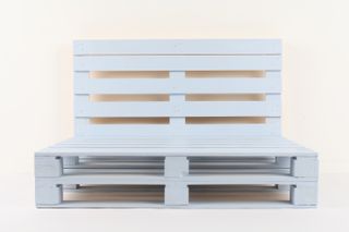 a pallet bench painted blue
