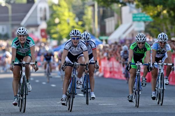 Joanne Kiesanowski (Team TIBCO) sprinted to victory in the Bend Criterium.