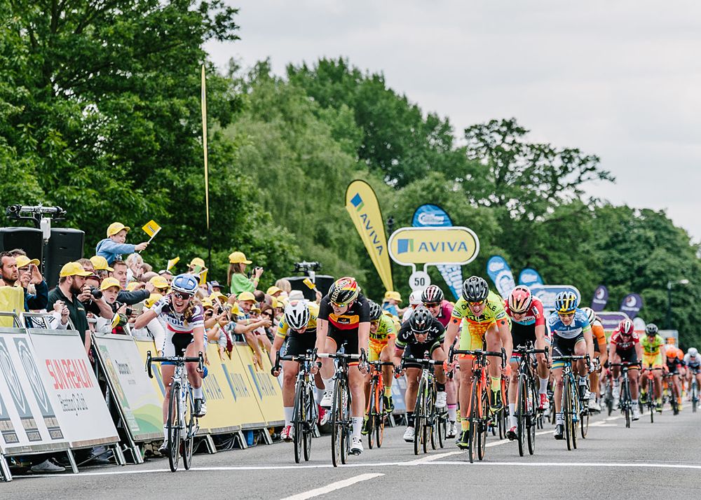 Hannah Barnes (UnitedHealthcare) wins the stage 5 sprint at the Women's Tour