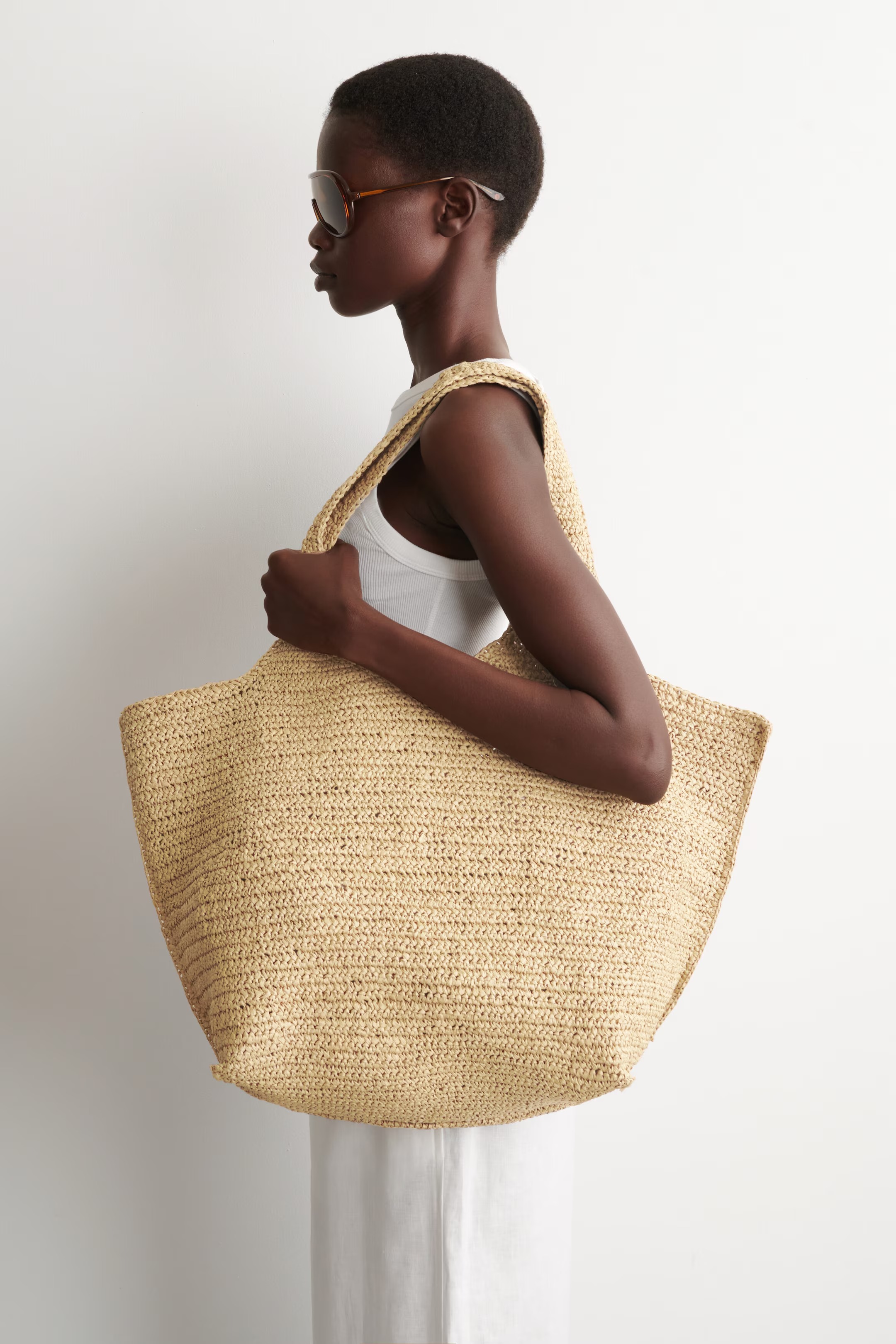 COS, SCULPTED TOTE BAG