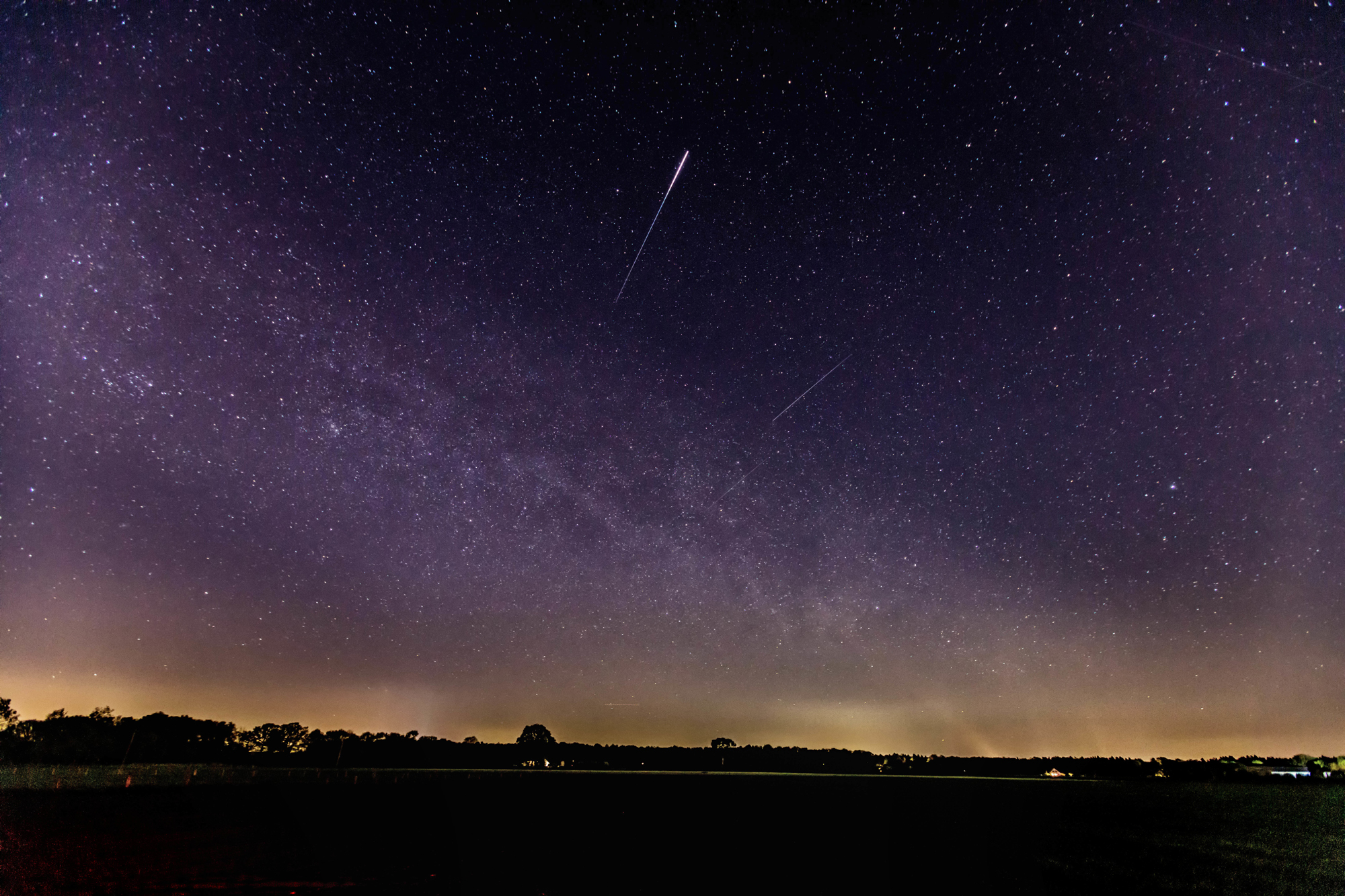 Meteor Shower Schedule 2022 The Lyrid Meteor Shower Of 2021 Peaks Tonight! Here's How To See It. | Space