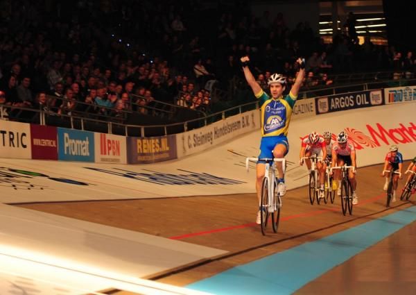 Leon Van Bon takes the Madison win.