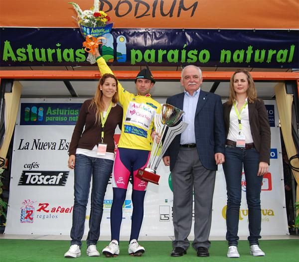 Angel Vicioso Arcos (Andalucia - Cajasur) is the new leader of the Vuelta Asturias.