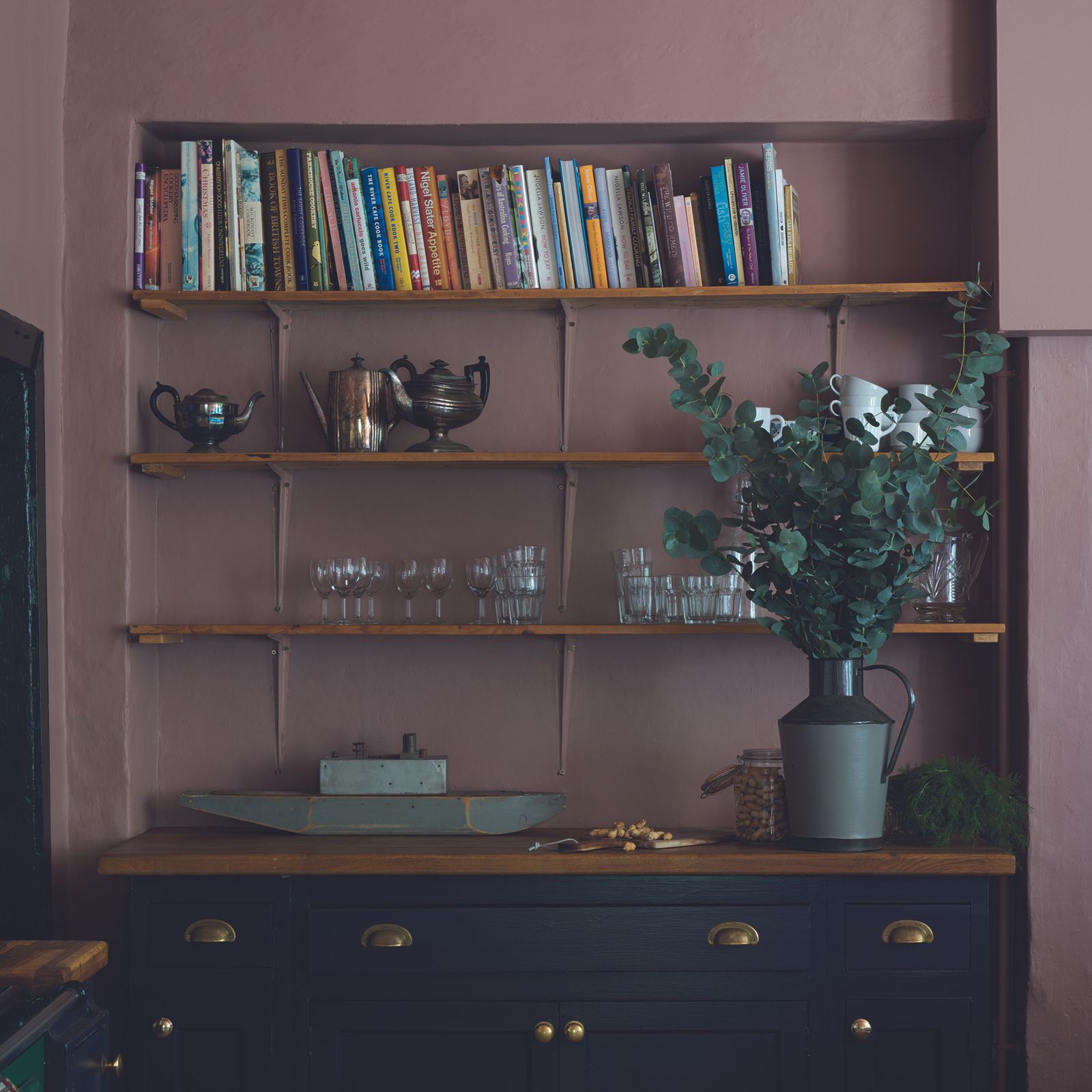 How to decorate with Farrow & Ball Sulking Room Pink | Ideal Home