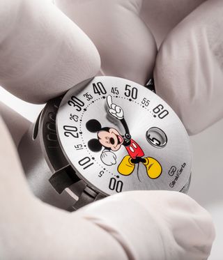 Mickey Mouse dial