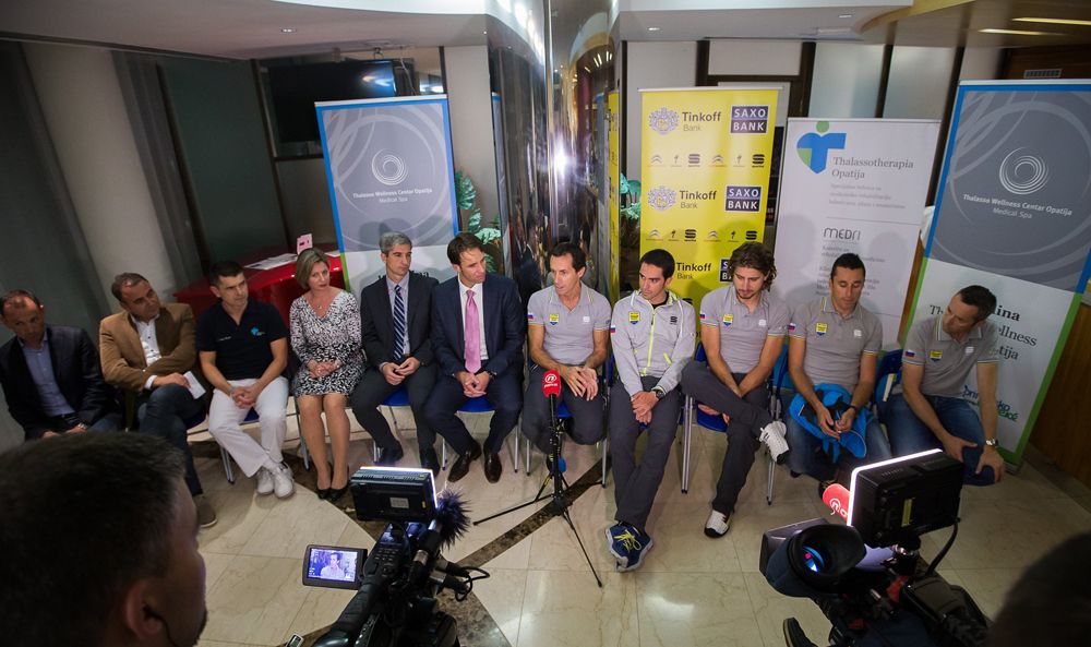 The Tinkoff Saxo riders are presented at the Thalassotherapia Opatija clinic