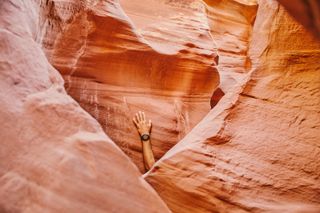 fitbit vs garmin fitness tracker in desert rocks