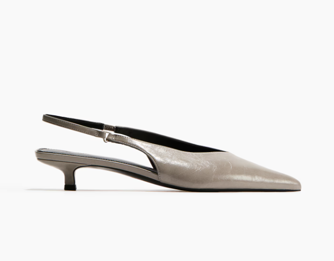 hm, Kitten-heeled slingbacks