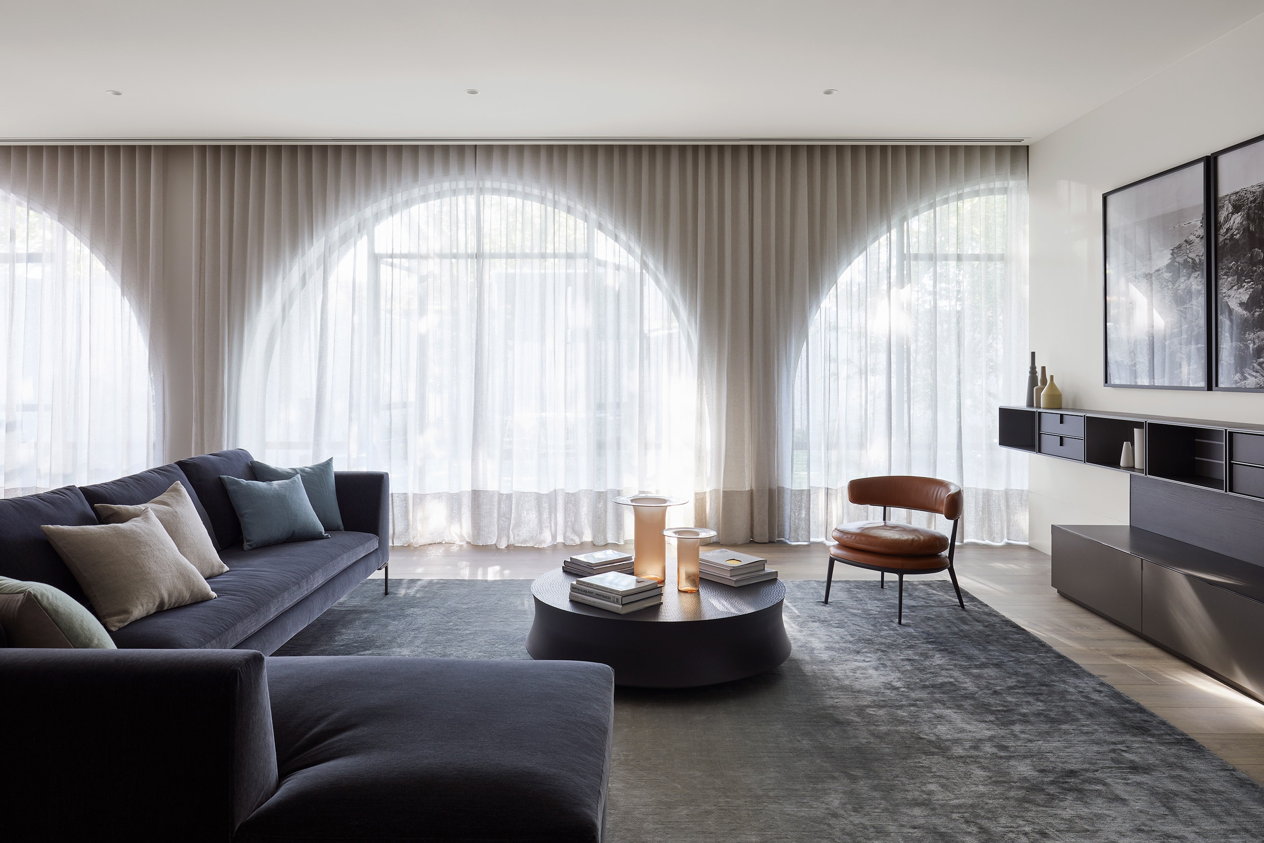 Jolson huntingtower living room