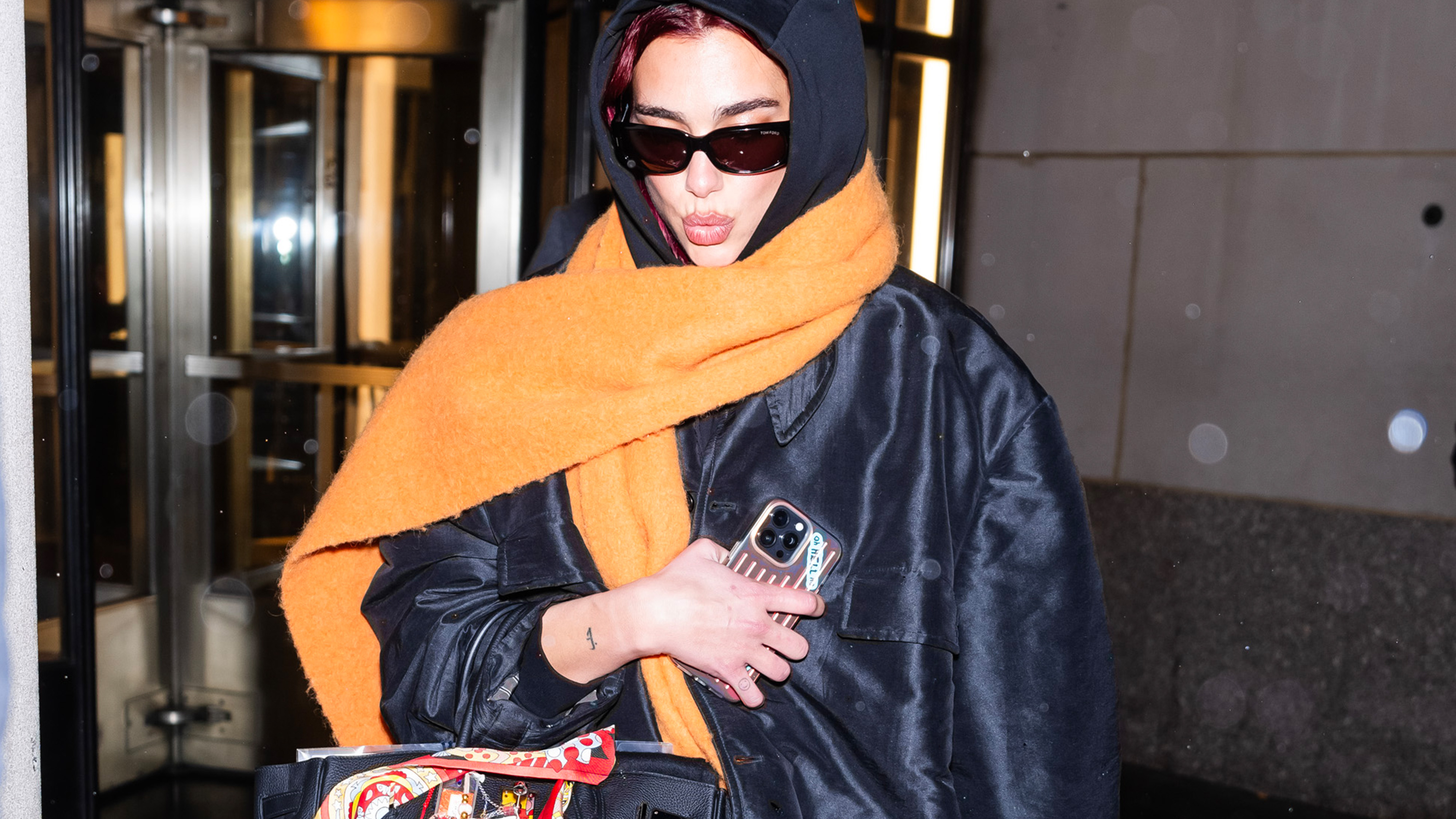 dua lipa wearing uggs